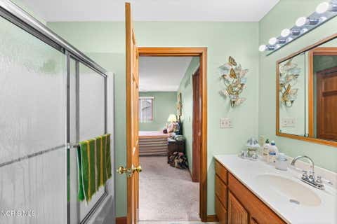 Tiny photo for 100 Meadowcrest Drive, McComb, OH 45858 (MLS # 10008646)