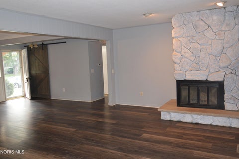 Tiny photo for 59 Applewood Drive, Oregon, OH 43616 (MLS # 10013433)