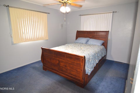 Tiny photo for 59 Applewood Drive, Oregon, OH 43616 (MLS # 10013433)