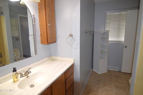 Tiny photo for 59 Applewood Drive, Oregon, OH 43616 (MLS # 10013433)