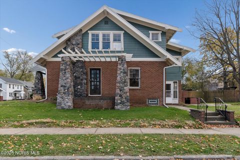 Tiny photo for 2053 Calumet Avenue, Toledo, OH 43607 (MLS # 10001123)