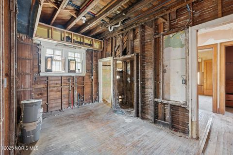 Tiny photo for 2053 Calumet Avenue, Toledo, OH 43607 (MLS # 10001123)