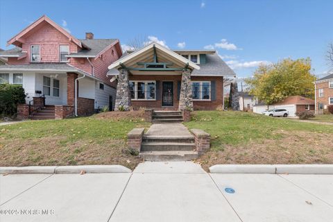 Tiny photo for 2053 Calumet Avenue, Toledo, OH 43607 (MLS # 10001123)