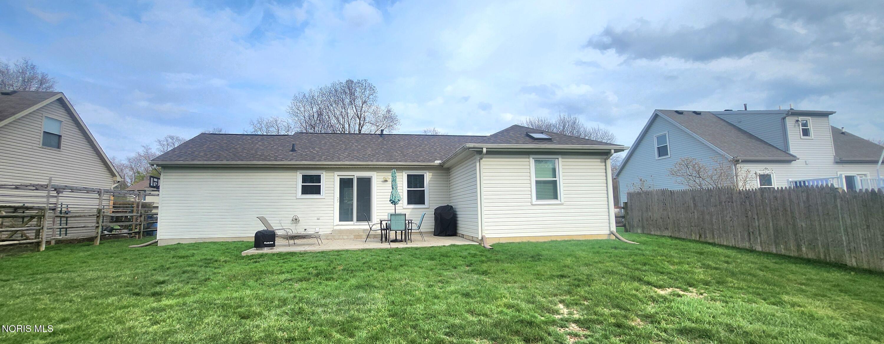 3335 Indian Oaks Lane