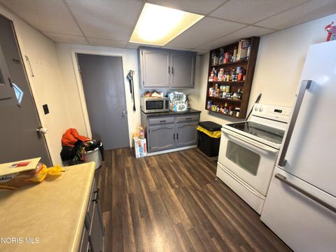 Tiny photo for 960 Glenn Street, Van Wert, OH 45891 (MLS # 10004582)