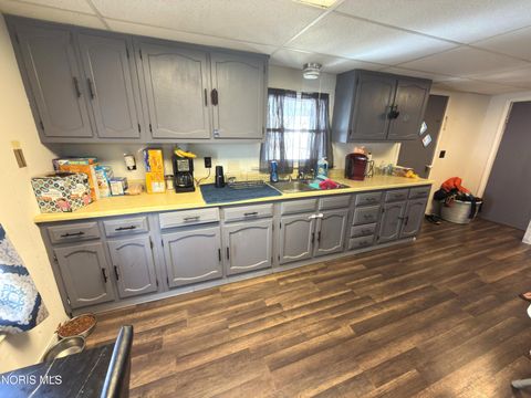 Tiny photo for 960 Glenn Street, Van Wert, OH 45891 (MLS # 10004582)