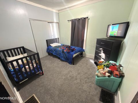 Tiny photo for 960 Glenn Street, Van Wert, OH 45891 (MLS # 10004582)