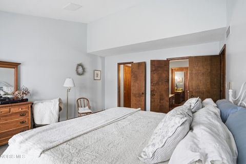 Tiny photo for 821 Fox Run Road #Apt 6, Findlay, OH 45840 (MLS # 10005217)