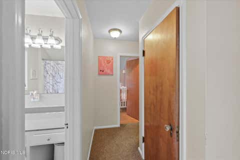 Tiny photo for 3827 Doty Drive, Toledo, OH 43613 (MLS # 10010076)