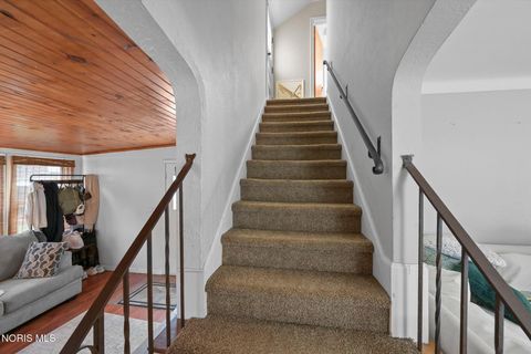 Tiny photo for 3827 Doty Drive, Toledo, OH 43613 (MLS # 10010076)