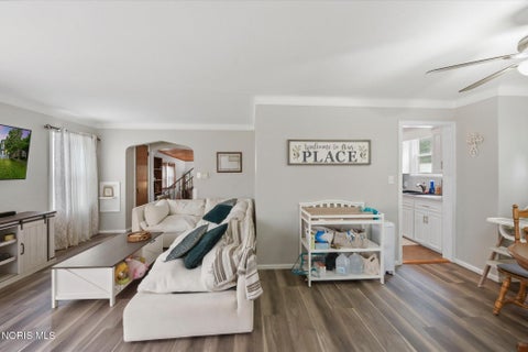 Tiny photo for 3827 Doty Drive, Toledo, OH 43613 (MLS # 10010076)