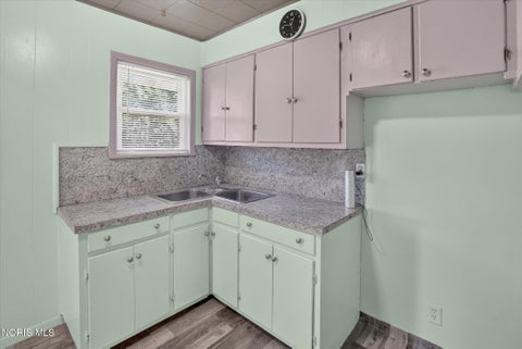 Tiny photo for 536 Eleanor Avenue, Toledo, OH 43612 (MLS # 10014487)