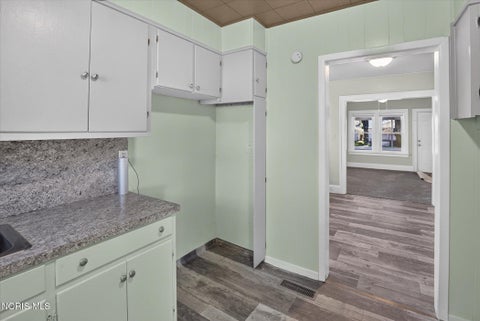 Tiny photo for 536 Eleanor Avenue, Toledo, OH 43612 (MLS # 10014487)