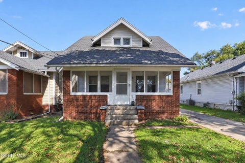 Photo of 536 Eleanor Avenue, Toledo, OH 43612 (MLS # 10014487)