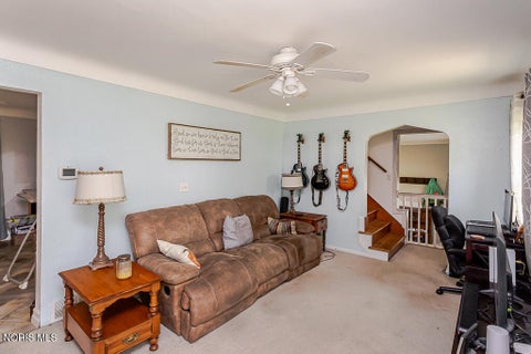 Tiny photo for 9221 Mandell Road, Perrysburg, OH 43551 (MLS # 10011096)