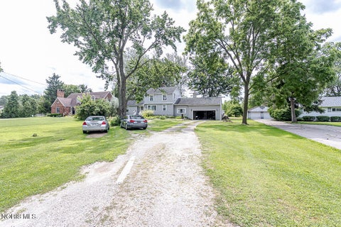 Tiny photo for 9221 Mandell Road, Perrysburg, OH 43551 (MLS # 10011096)