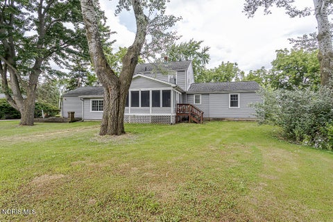 Tiny photo for 9221 Mandell Road, Perrysburg, OH 43551 (MLS # 10011096)