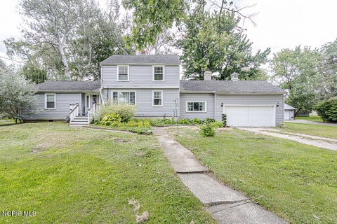 Photo of 9221 Mandell Road, Perrysburg, OH 43551 (MLS # 10011096)