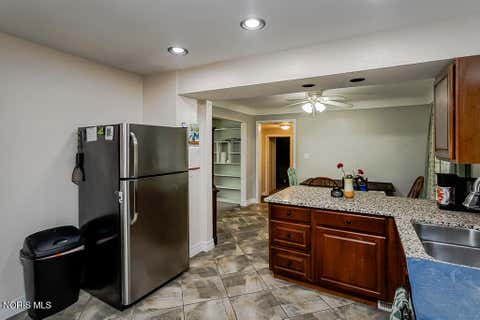 Tiny photo for 9221 Mandell Road, Perrysburg, OH 43551 (MLS # 10011096)