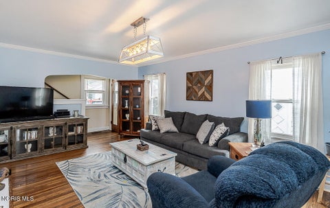 Tiny photo for 2236 Beaufort Avenue, Toledo, OH 43613 (MLS # 10013800)