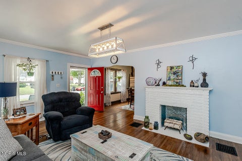 Tiny photo for 2236 Beaufort Avenue, Toledo, OH 43613 (MLS # 10013800)