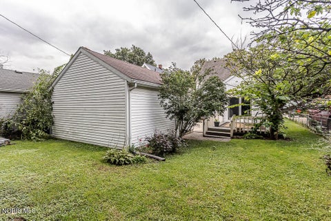 Tiny photo for 2236 Beaufort Avenue, Toledo, OH 43613 (MLS # 10013800)