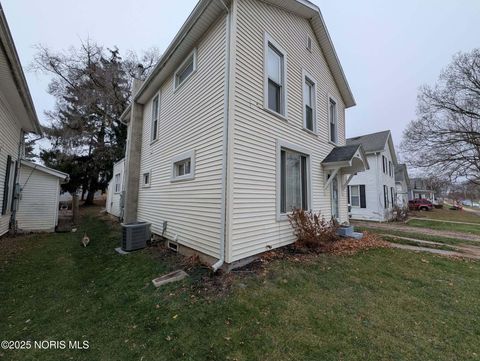 Tiny photo for 648 Riverside Avenue, Defiance, OH 43512 (MLS # 10002525)