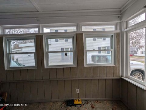 Tiny photo for 648 Riverside Avenue, Defiance, OH 43512 (MLS # 10002525)