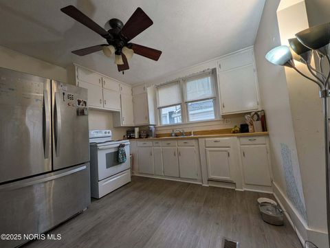 Tiny photo for 648 Riverside Avenue, Defiance, OH 43512 (MLS # 10002525)