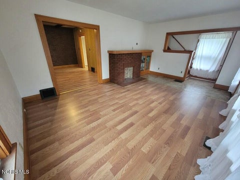 Tiny photo for 1128 Halstead Street, Toledo, OH 43605 (MLS # 10011635)