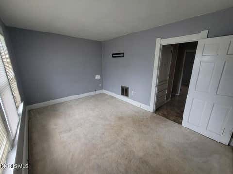 Tiny photo for 1128 Halstead Street, Toledo, OH 43605 (MLS # 10011635)