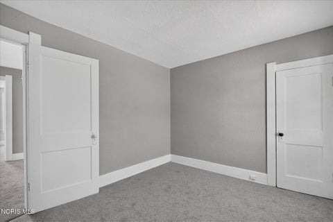 Tiny photo for 1126 Indiana Avenue, Toledo, OH 43607 (MLS # 10014385)
