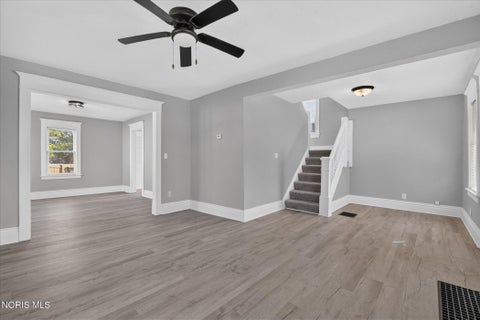 Tiny photo for 1126 Indiana Avenue, Toledo, OH 43607 (MLS # 10014385)