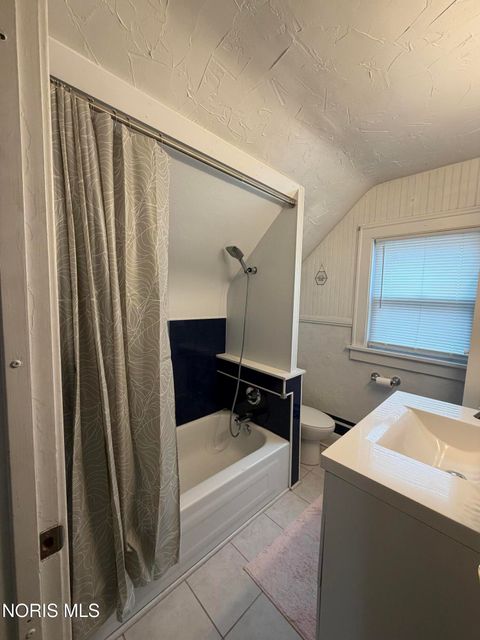 Tiny photo for 1829 Meadowlark Avenue, Toledo, OH 43614 (MLS # 10003320)