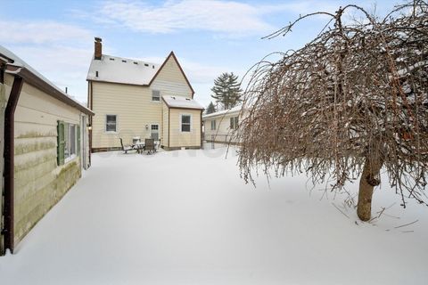 Tiny photo for 1829 Meadowlark Avenue, Toledo, OH 43614 (MLS # 10003320)