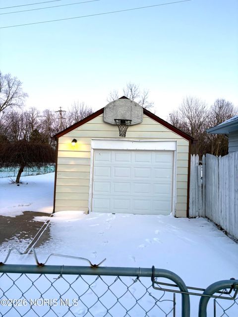 Tiny photo for 1829 Meadowlark Avenue, Toledo, OH 43614 (MLS # 10003320)