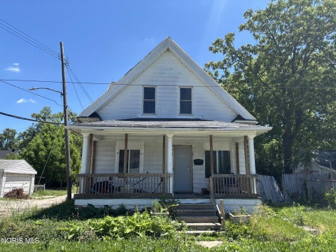 Photo of 617 Bowman Street, Toledo, OH 43609 (MLS # 10009099)
