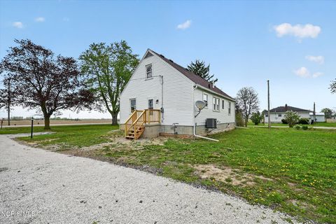 Tiny photo for 8040 Jerusalem Road, Oregon, OH 43616 (MLS # 10006843)