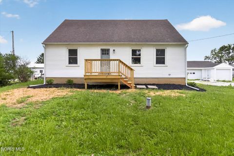 Homes For Sale - 8040 Jerusalem Road<br/> Oregon, OH 43616