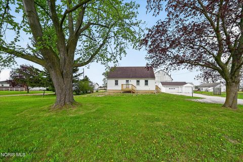 Tiny photo for 8040 Jerusalem Road, Oregon, OH 43616 (MLS # 10006843)