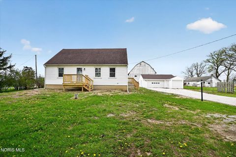 Tiny photo for 8040 Jerusalem Road, Oregon, OH 43616 (MLS # 10006843)