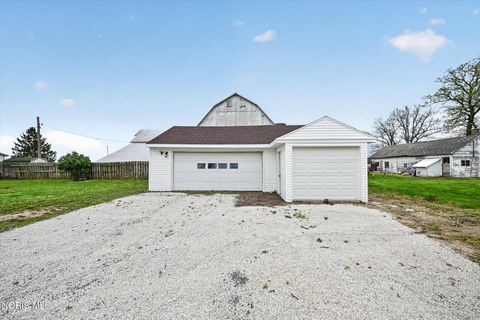 Tiny photo for 8040 Jerusalem Road, Oregon, OH 43616 (MLS # 10006843)