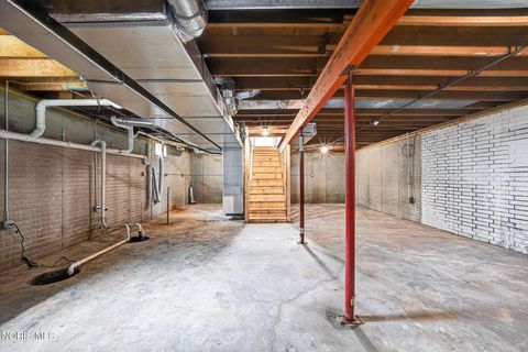 Tiny photo for 8040 Jerusalem Road, Oregon, OH 43616 (MLS # 10006843)