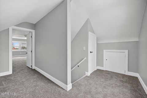 Tiny photo for 8040 Jerusalem Road, Oregon, OH 43616 (MLS # 10006843)