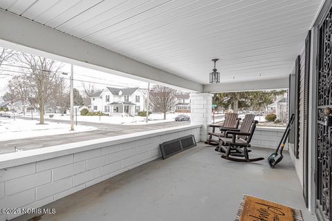 Tiny photo for 610 Wallace Avenue, Bowling Green, OH 43402 (MLS # 10004043)