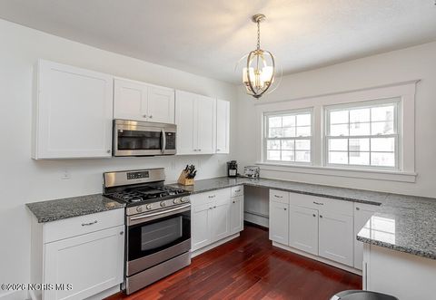 Tiny photo for 610 Wallace Avenue, Bowling Green, OH 43402 (MLS # 10004043)