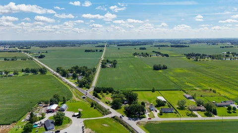Tiny photo for 17985 Haskins Road, Bowling Green, OH 43402 (MLS # 10012613)