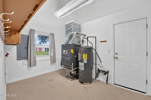 Tiny photo for 17985 Haskins Road, Bowling Green, OH 43402 (MLS # 10012613)