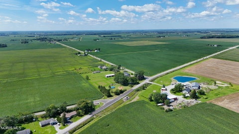 Tiny photo for 17985 Haskins Road, Bowling Green, OH 43402 (MLS # 10012613)