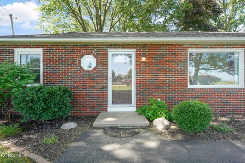 Tiny photo for 17985 Haskins Road, Bowling Green, OH 43402 (MLS # 10012613)